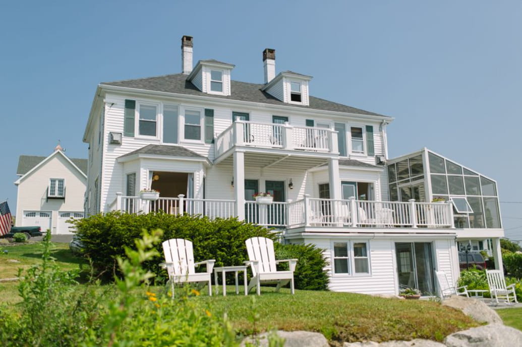 What Makes a Historic Maine Inn Truly Special? Architecture, Atmosphere & the Guest Experience